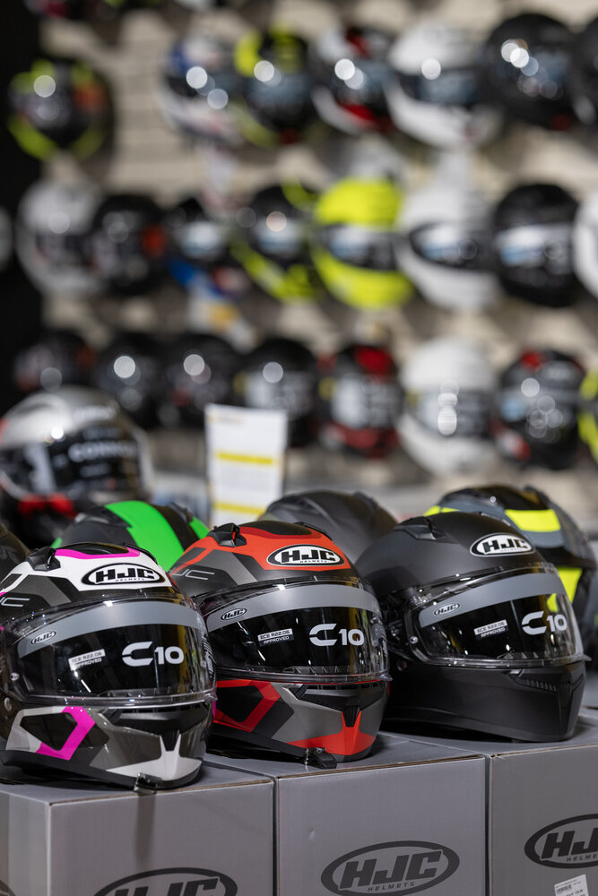 megamoto-foto-negozio-6